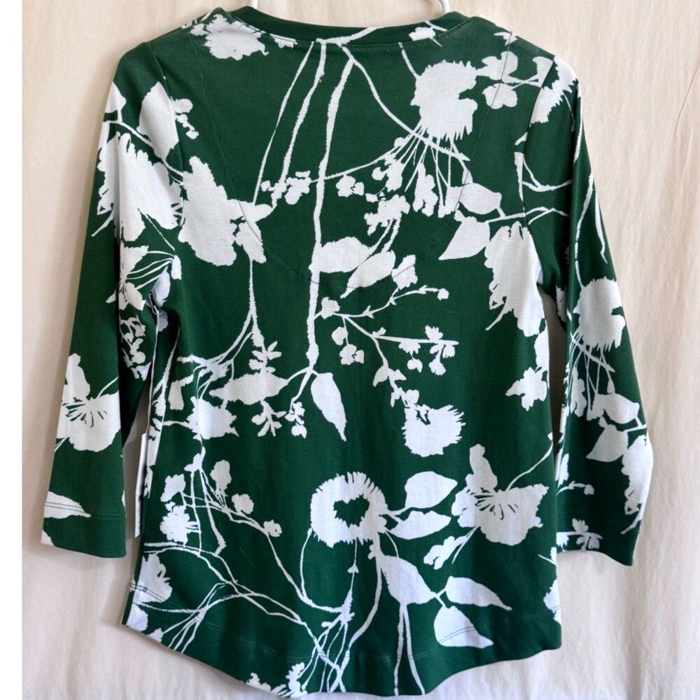NWT Chico's Size 0 (Small - 4) 2-Piece Set Basic Knit Top & Lightweight Sweater - Picture 3 of 12